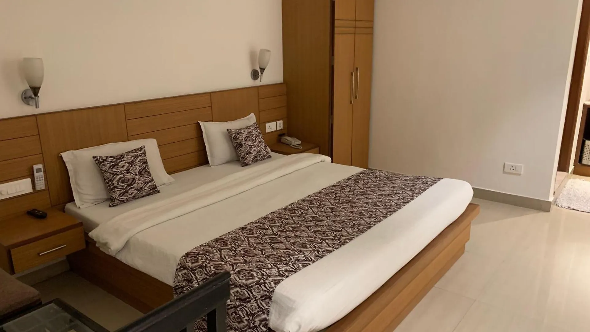 Love Kush Hotel Nagla Dhimar
